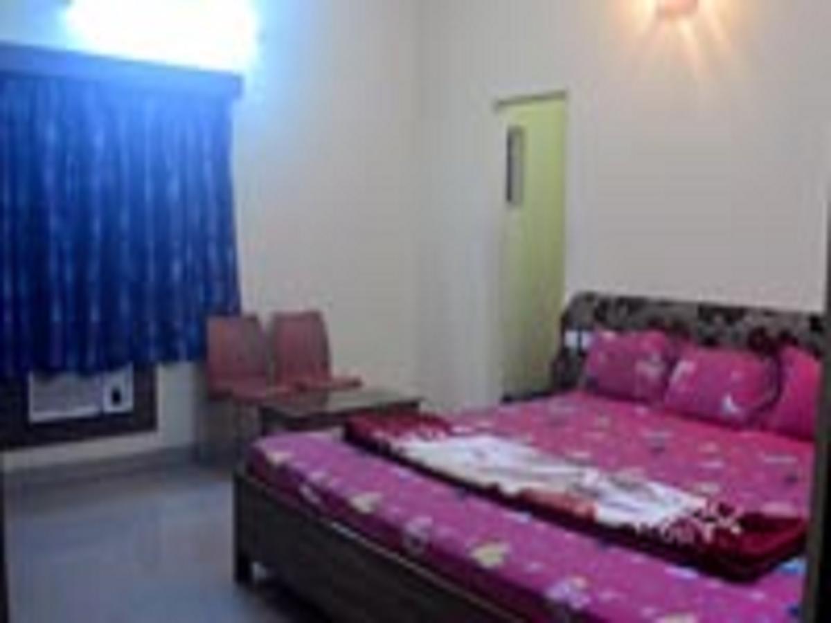Hotel Swastik Mandap Puri Exterior photo